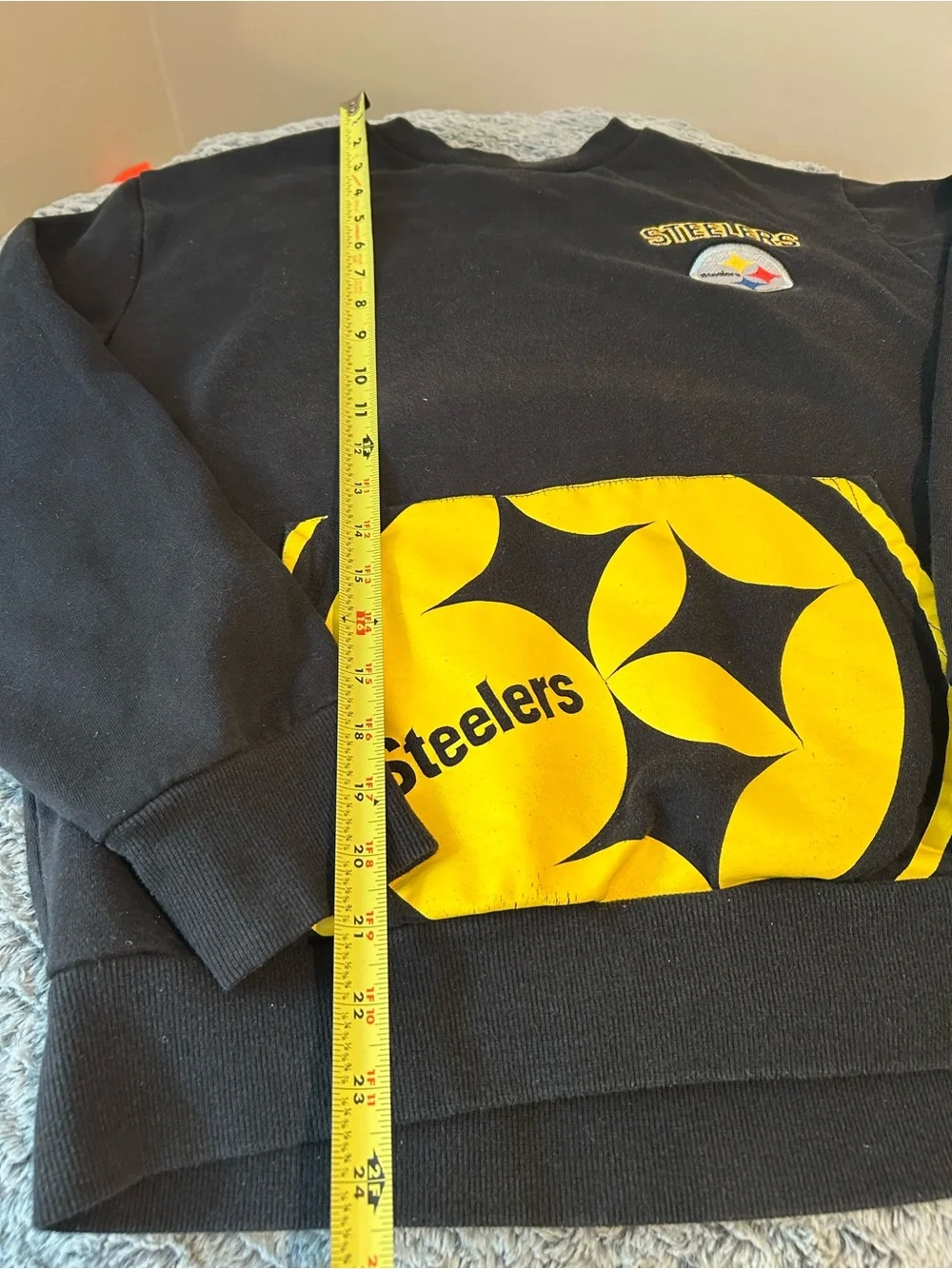 Adult Small NFL Team Apparel Steelers Pullover Sweatshirt